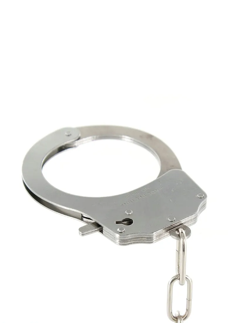 furry-fun-cuffs