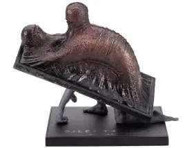 figurka-oshi-works-abstract-daddy-15-cm-z-silent-hill-2-dla-fanow-gier