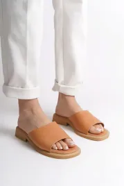 damskie-klapki-casual-skora-naturalna-bezowe-na-niskim-obcasie-37-5ha