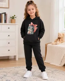 czarny-dres-chlopiecy-komplet-z-kapturem-i-sciagaczami-140-146cm-5ha