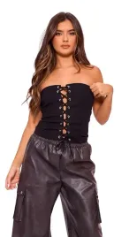prettylittlething-top-czarny-wiazany-damski-40-eju