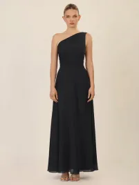 apart-fashion-czarna-suknia-wizytowa-na-jedno-ramie-z-marszczeniami-38-7fa
