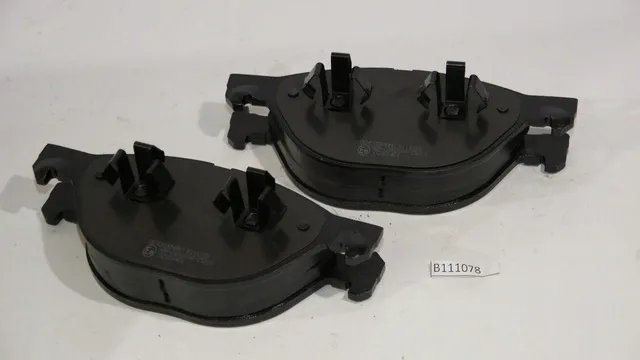 klocki-ham-przod-bmw-x5-e70-07-x6-e71-07-