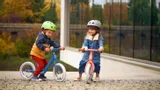kinderkraft-rowerek-biegowy-fly-plus-lekki-stan-nowy