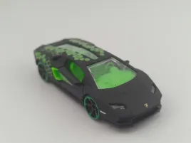 majorette-lamborghini-countach-lpi-800-4