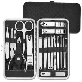 zestaw-do-paznokci-manicure-pedicure-duzy-etui-przybornik-obcinacz-nozyczki