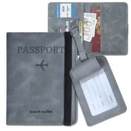 podrozne-etui-na-dokumenty-paszport-z-zawieszka-portfel-eko-skora-zestaw