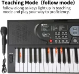 keyboard-z-mikrofonem-model-keyboard