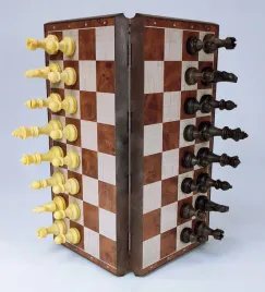 klasyczne-duze-szachy-warcaby-magnetyczne-2w1-wandk