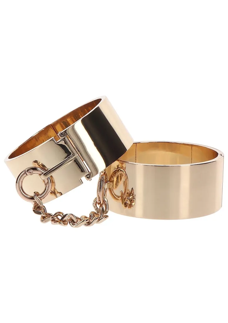 slave-wrist-cuffs-marka-taboom