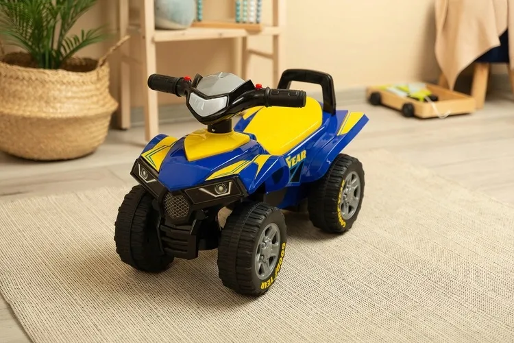 jezdzik-quad-goodyear-blue