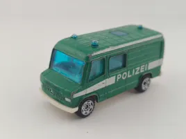 siku-mercedes-polizei-policja