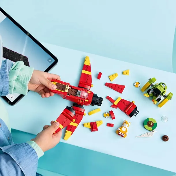 lego-tails-i-tornado-1