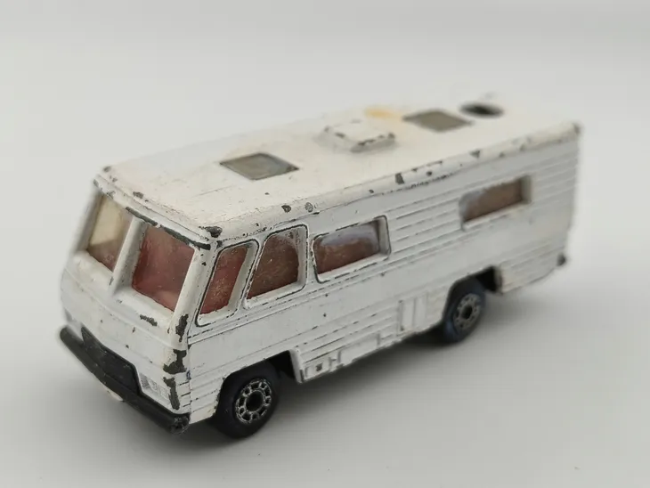 matchbox-nasa-tracking-vehicle