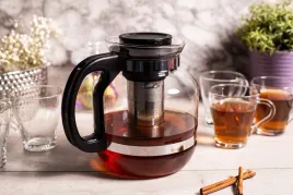 dzbanek-zaparzacz-26l-z-metalowym-sitkiem-altom-design-szklo-do-herbaty