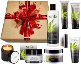 zestaw-8-pelnowymiarowych-kosmetykow-naturalnych-idealny-prezent-dla-niej