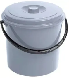 wiaderko-gospodarcze-z-pokrywka-szare-10l-curver