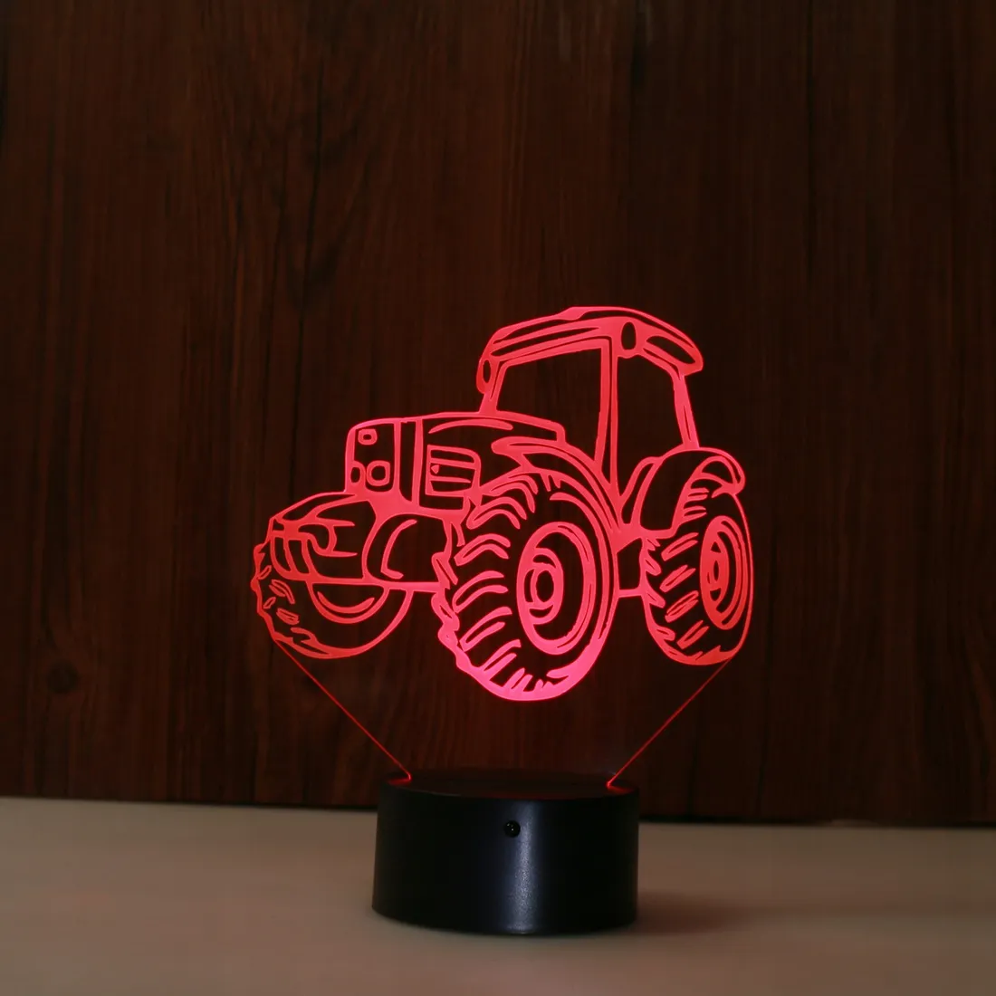 lampka-nocna-3d-traktor-pilot-prezent-stan-nowy