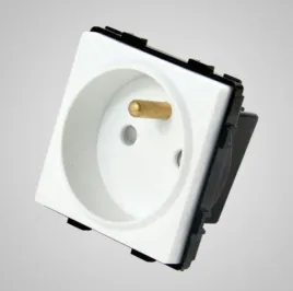 touchme-gniazdo-z-u-modulowe-biale-tm625w