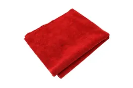 daniel-washington-czerwona-mikrofibra-cieta-laserowo-40x40cm-mikrofibra