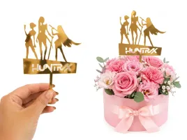 topper-urodzinowy-huntrix-plexi-zlota-lustrzana