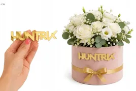 topper-urodzinowy-huntrix-plexi-zlota-lustrzana-dekor