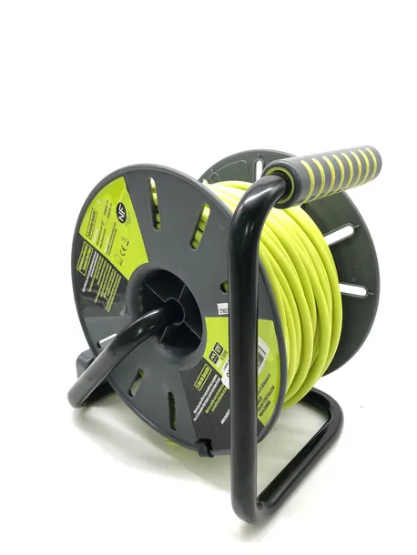 przedluzacz-bebnowy-masterplug-40m-4-gniazda-liczba-sztuk-w-ofercie-1-szt