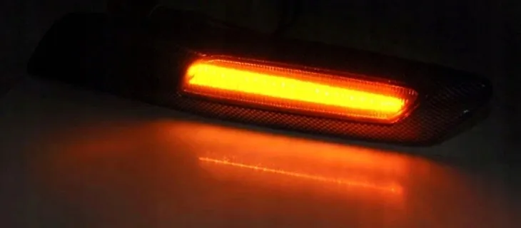 kierunkowskazy-led-bmw-e90-e92-e60-black-polysk-producent-czesci-tuning-tec