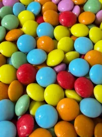 drazetki-czekoladowe-kolorowe-mini-lentil-100-g