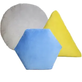 miekka-poduszka-dla-dziecka-do-przedszkola-zlobka-edukacyjna-przytulanka