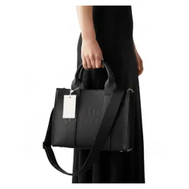 torebka-damska-czarna-shopper-elegancka-torebka-na-ramie-z-paskiem