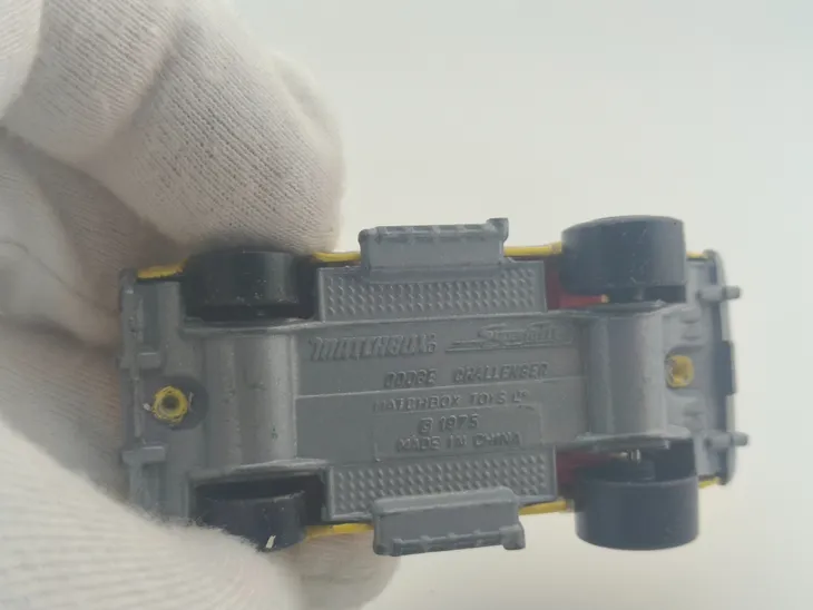 matchbox-dodge-challenger-marka-matchbox