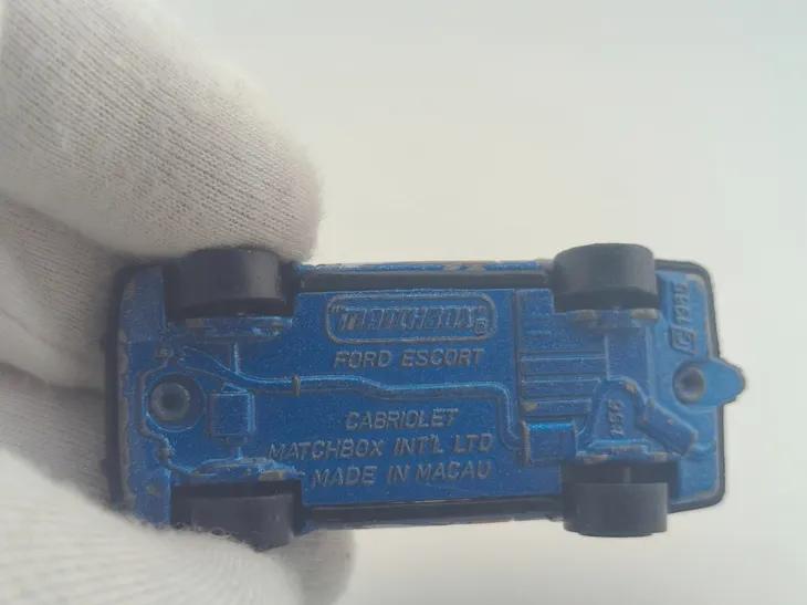 matchbox-laser-wheels-ford-escort-marka-matchbox
