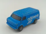 corgi-juniors-us-van-adidas