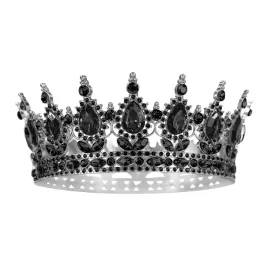 dekoracja-na-tort-korona-srebrna-z-czarnymi-krysztalkami-15-cm