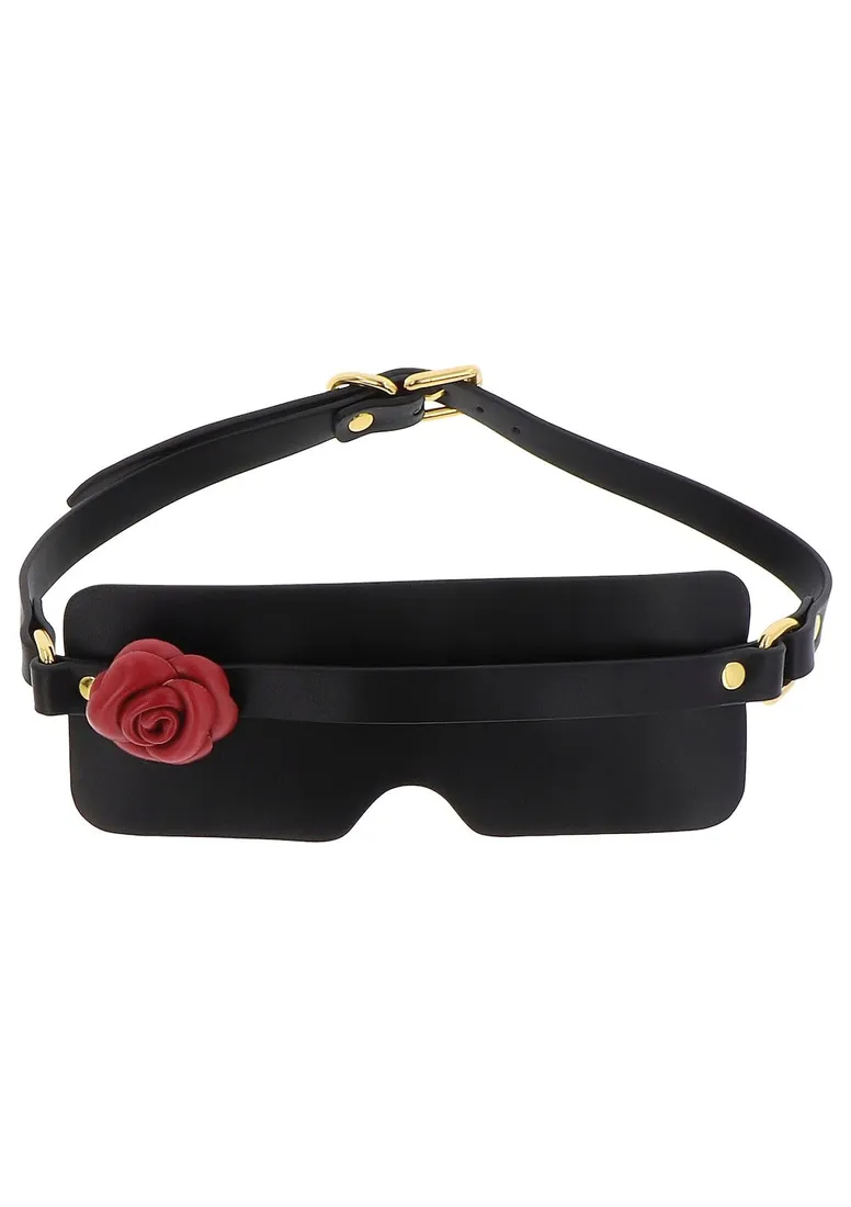 wild-roses-blindfold