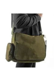 torba-meska-na-ramie-zielona-z-materialu-gladkiego-5ia