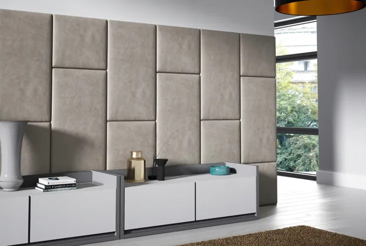 panel-scienny-tapicerowany-130x45-wezglowie