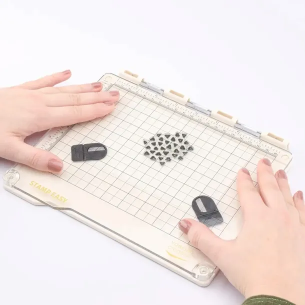 platforma-do-stempli-stamp-easy-ecru-vaessen-creative-liczba-sztuk-1-szt