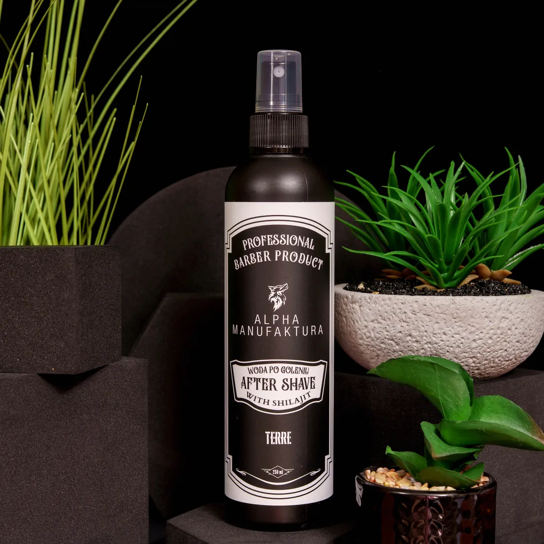alpha-manufaktura-after-shave-terre-250ml-woda-po-goleniu-alpha-barberia-stan-nowy