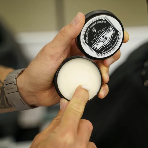 pomada-do-brody-terre-50ml-alpha-manufaktura-wosk-pszczeli-alpha-barberia-marka-alpha-barberia