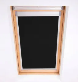roleta-bloc-skylight-velux-blockout-do-okien-dachowych-regulacja-swiatla