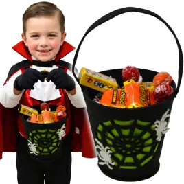 wiaderko-na-cukierki-slodycze-halloween-czarne
