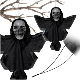 wiszaca-glowa-czaszka-dekoracja-na-halloween-straszne-ozdoba-czarna