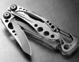 multitool-leatherman-skeletool-stan-nowy