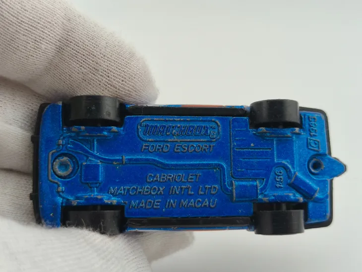 matchbox-laser-wheels-ford-escort-marka-matchbox