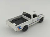 hot-wheels-datsun-620-stan-nowy