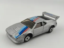 mctoy-bmw-m1-resorak