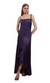 karen-millen-petite-granatowa-sukienka-maxi-z-falbana-i-fredzlami-34-b1f