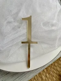 topper-na-tort-cyfra-1-zlote-lustro-plexi-8-cm